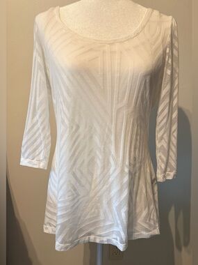 Lynn Ritchie Silver White Geometric Pattern Scoop-Neck Top